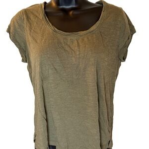 Casual Olive Short Sleeve Tee for Women